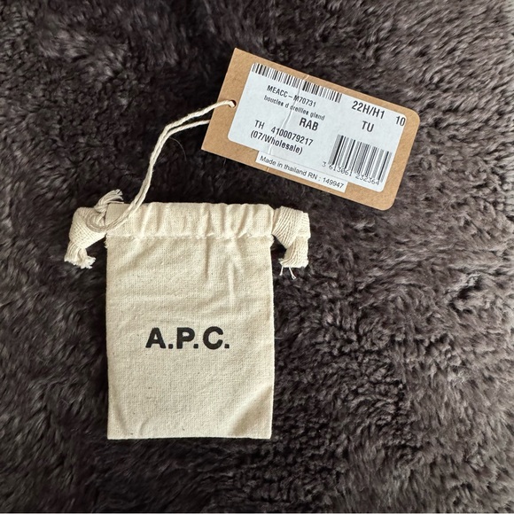 A.P.C. Silver Acorn Earrings - Picture 5 of 5